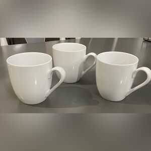 Tabletops Gallery Whiteware Porcelain mugs. Set of 3